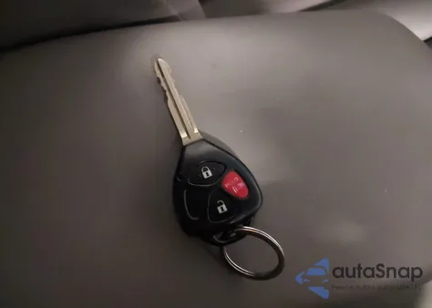 2010 Toyota Rav4 z USA, uszkodzony, nr VIN JTMBF4DVXAD024837